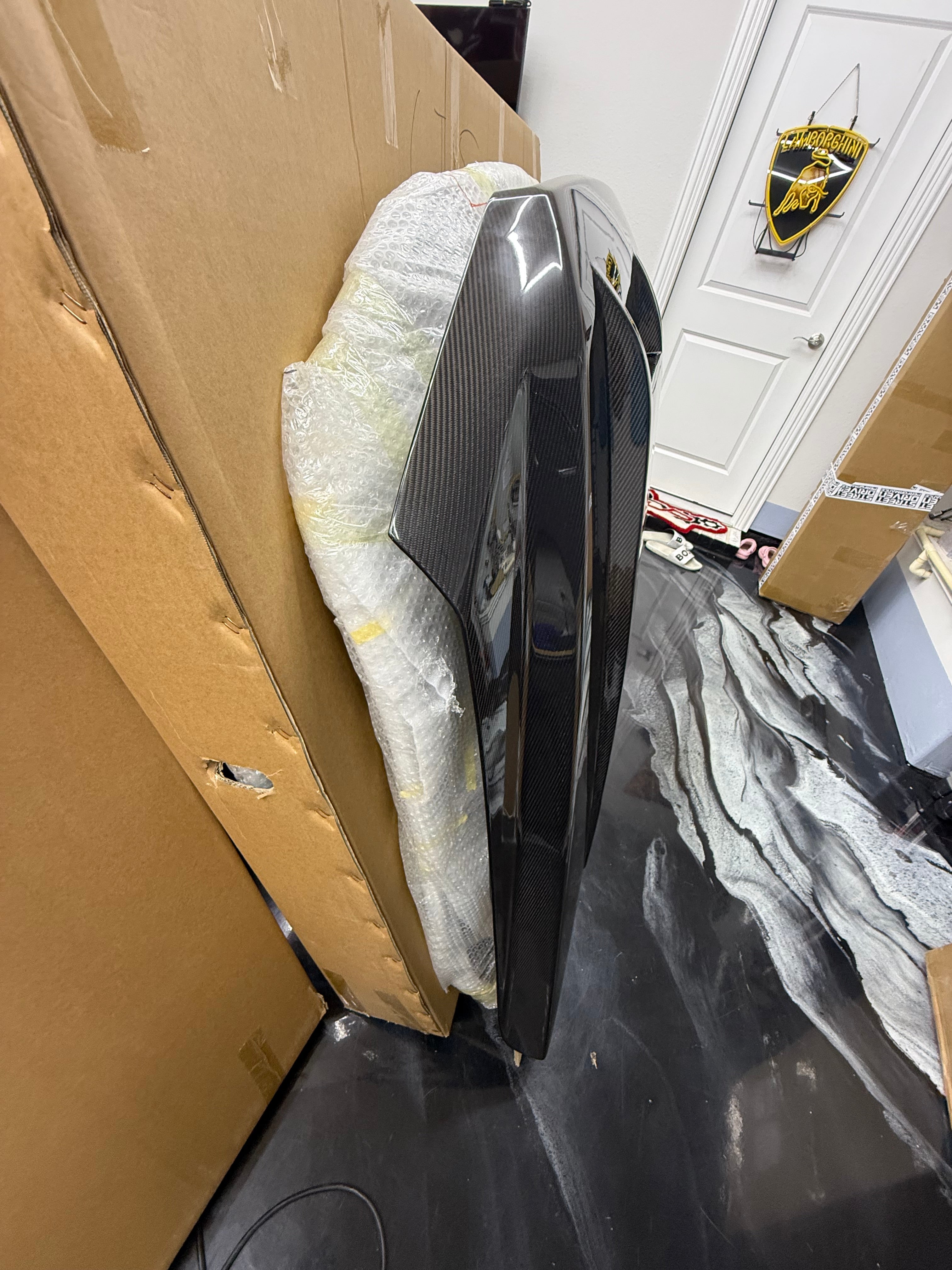 2015-2020 FORD F-150 | SHELBY STYLE CARBON FIBER HOOD