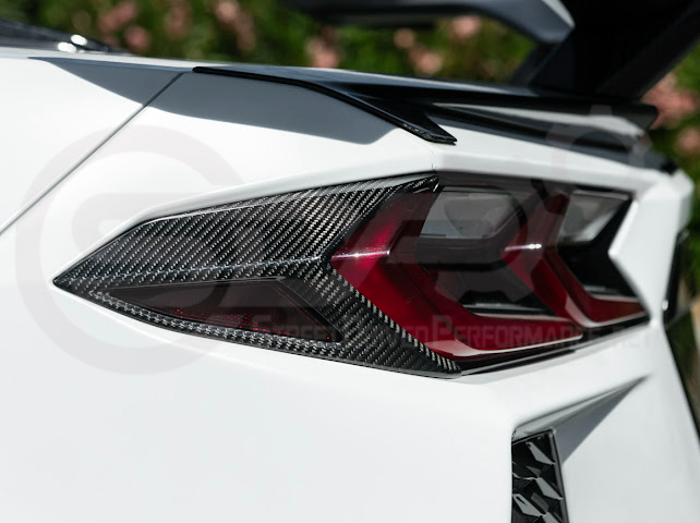 2020-Up Chevrolet Corvette C8 | Dry Carbon Fiber Rear Tail Light Side Trim Bezel Cover Pair