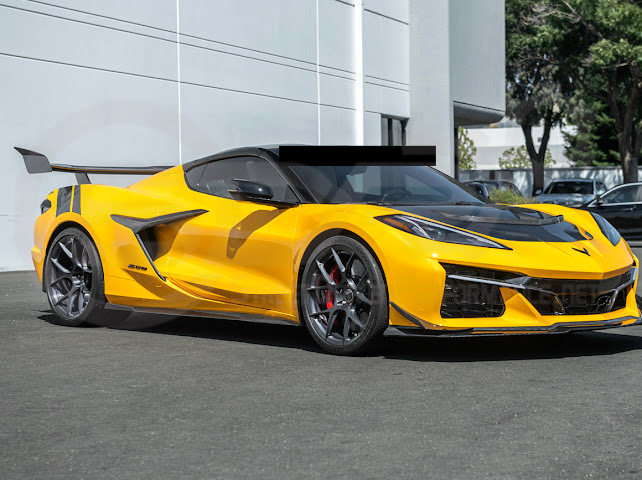 Carbon fiber side fender vent trim for 2023 Corvette C8 E-Ray and Z06, replacement air scoop door accessory.