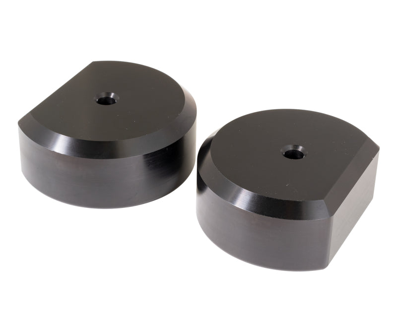 Carli 17-23 Ford F250/F350 4x4 front bump stop drop with 2.5-inch lift showing installed bump stop and suspension components.