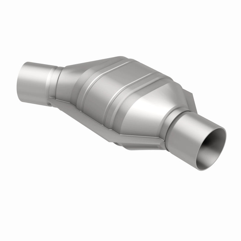 MagnaFlow Universal Catalytic Converter 2.25in Inlet/Outlet Angled Offset/Center Calif OBDII