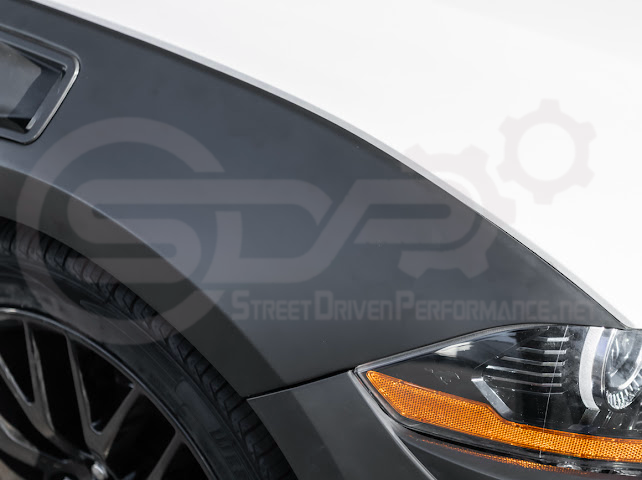 2018-2023 FORD MUSTANG GT500 KR STYLE FRONT SIDE VENTED FENDERS PAIR