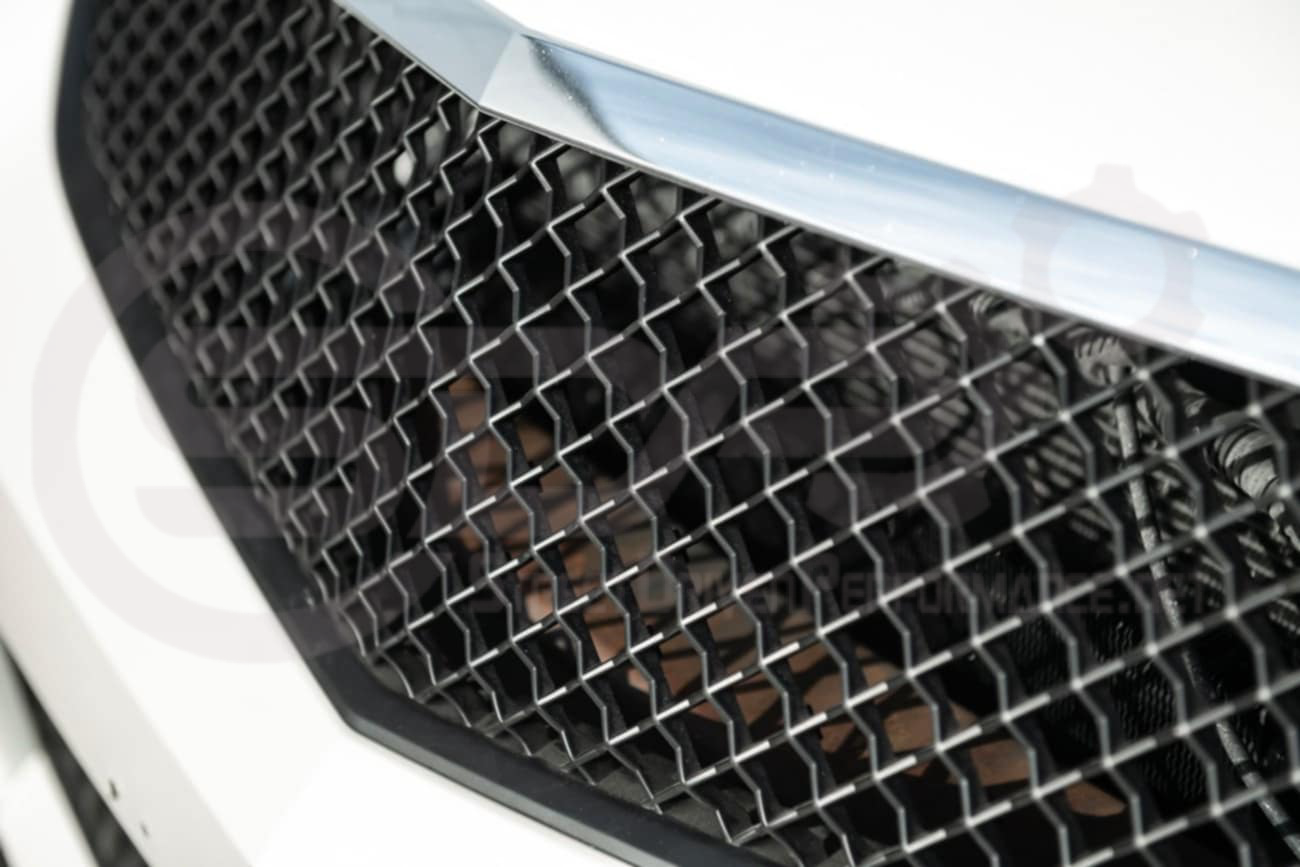 2009-2015 Cadillac CTS-V V2 -  Black front grilles set (blank no emblem)