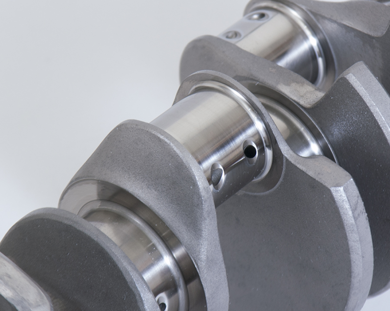 Eagle forged steel crankshaft with 2.750in main journals, 4.000in stroke, and 2.100in rod journals for V8 engine building.