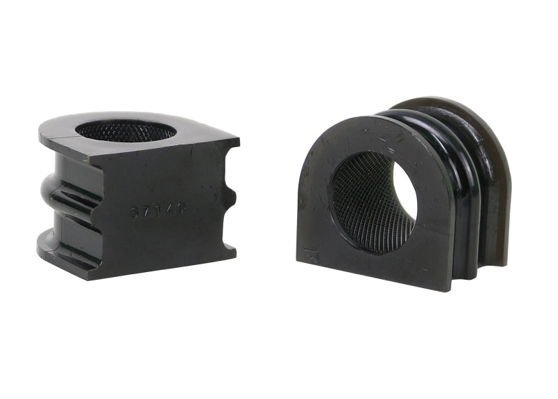Whiteline sway bar bushings set for 2009-2021 Nissan GT-R, 33mm diameter, includes high-quality bushings for suspension upgrade.