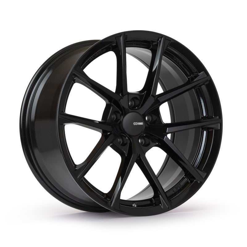 Enkei Helix 18x8.5 / 5x114.3 BP / 38mm Offset / 72.6mm Bore - Black