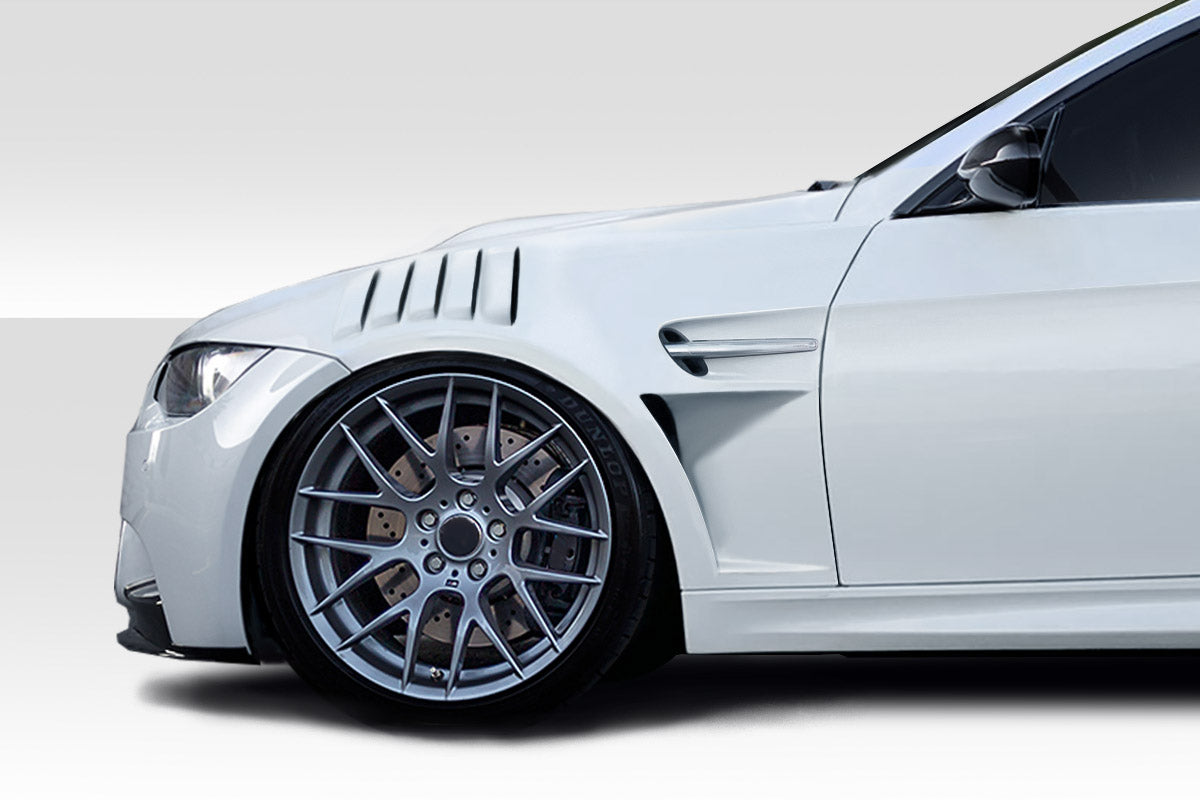 2008-2013 BMW M3 Duraflex GTR Fender