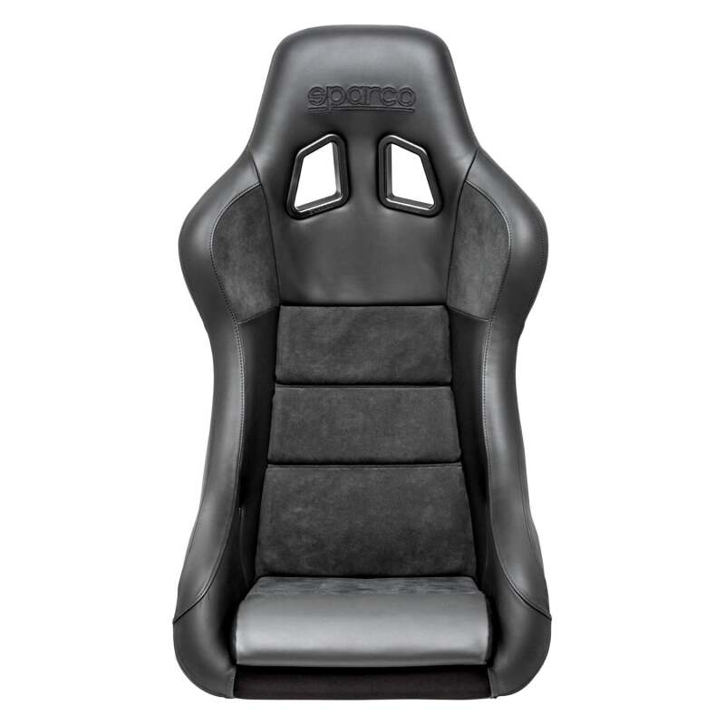 Sparco QRT-C race seat with black carbon fiber and black upholstery, designed for high-performance racing vehicles.