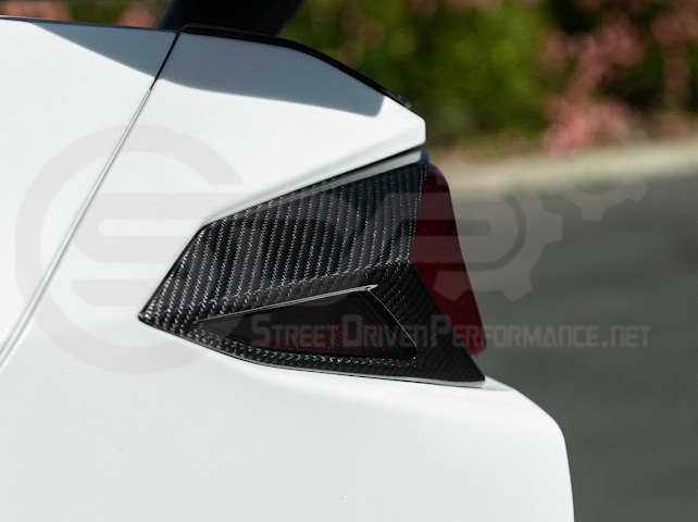 2020-Up Chevrolet Corvette C8 | Dry Carbon Fiber Rear Tail Light Side Trim Bezel Cover Pair