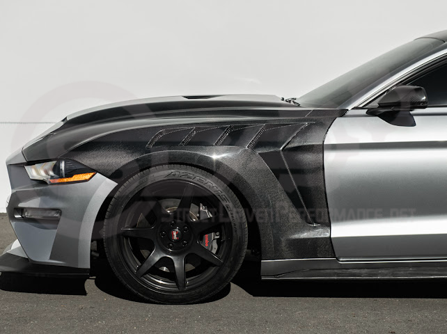*IMPERFECTION / DISCOUNTED* 2018-2023 FORD MUSTANG S550 | GTD STYLE CARBON FIBER FRONT SIDE VENTED FENDERS