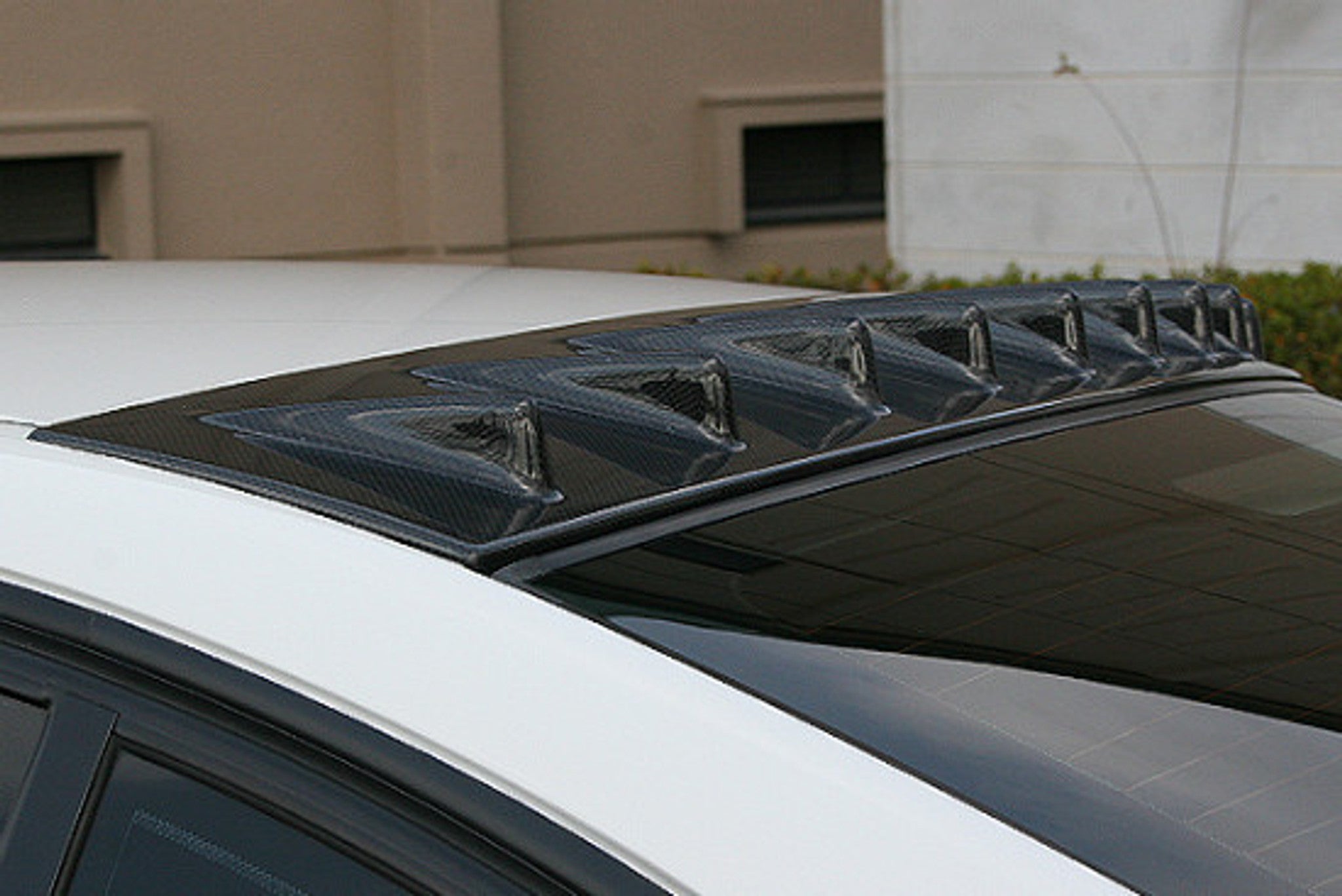 CHARGE SPEED 2005-2008 BMW E90 3-SERIES SEDAN BOTTOM LINE FRP ROOF FIN