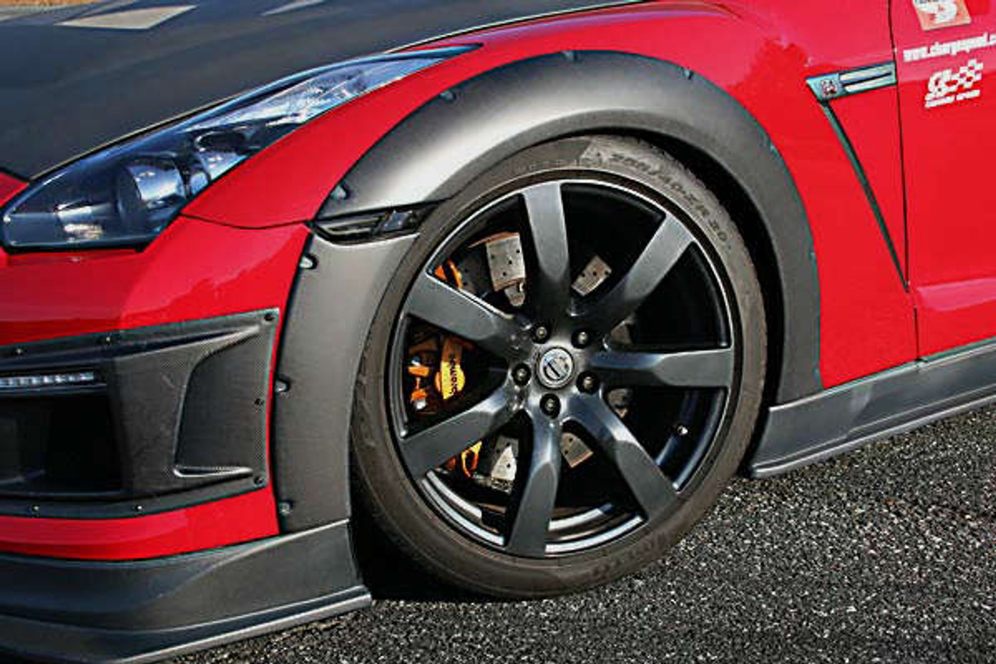 Charge Speed 2007-2011 Nissan GTR R35 Carbon 15mm Front Over Fenders