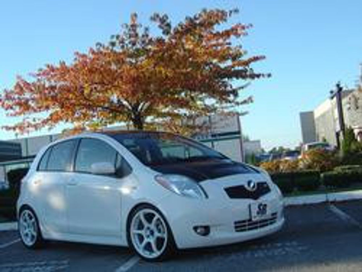 AC879HC - Advan OEM Design 2007-2011 Toyota Yaris 2 or 4 Drs Hatchback Carbon Hood