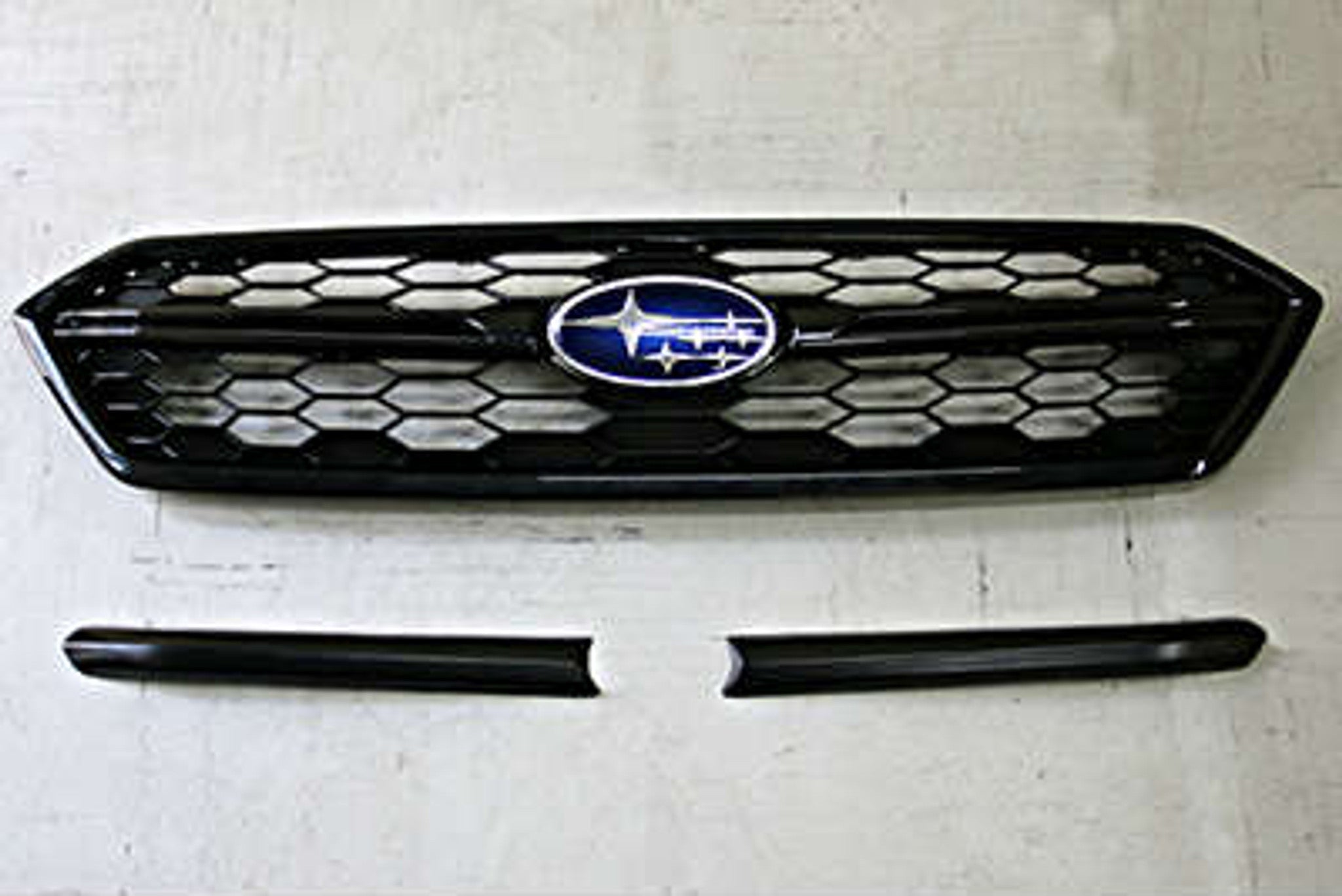 Charge Speed 2018-2021 Subaru WRX STi 4 Doors Sedan VA-D Carbon Front Grill Finisher for OEM Front Grill