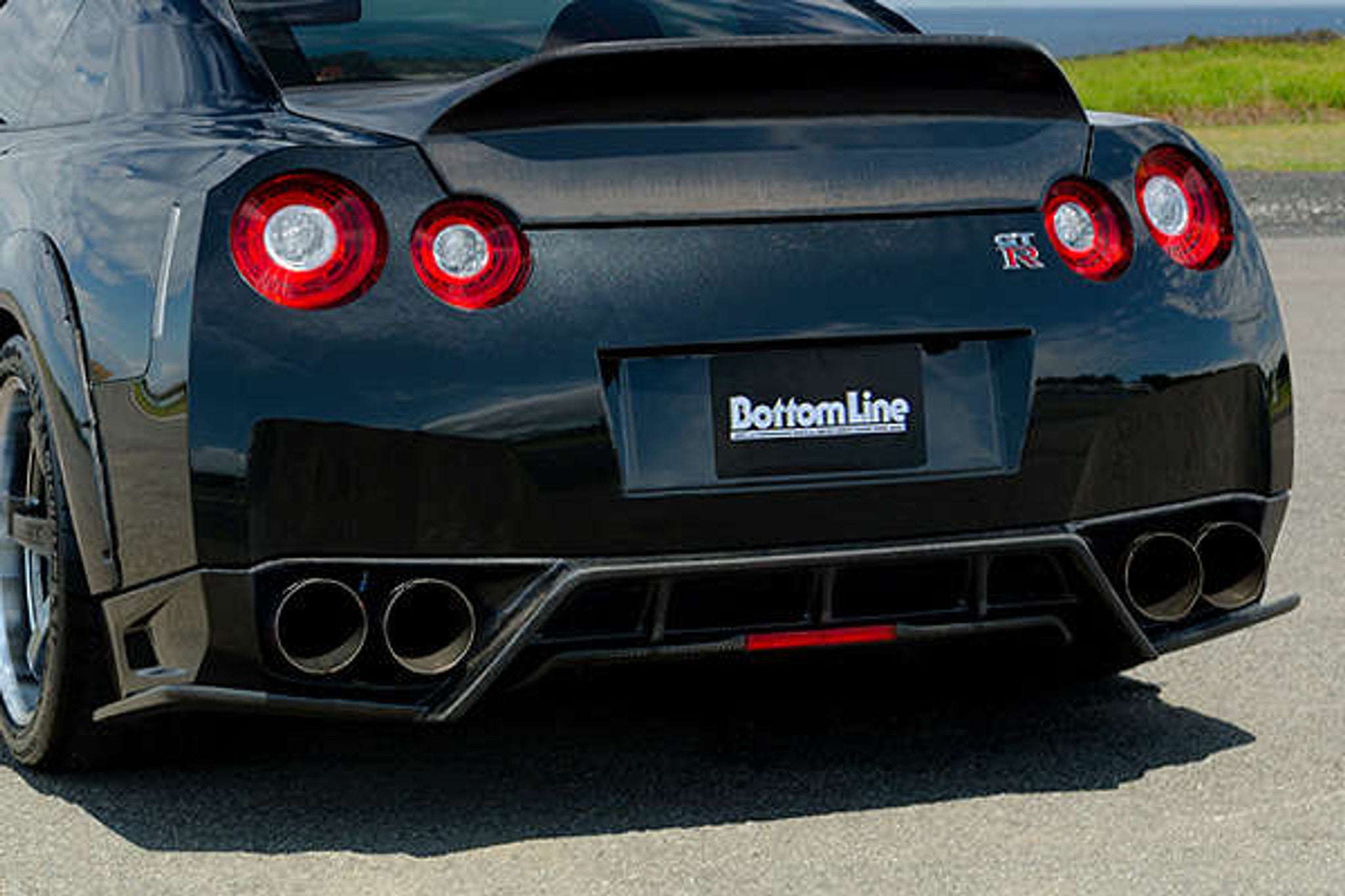 Charge Speed 2012-2016 Nissan GTR R35 Chuki Bottom Line Rear Bumper Diffuser Gloss Carbon