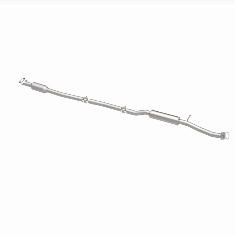 MagnaFlow 16-17 Hyundai Tucson L4 2.0 OEM Underbody Direct Fit Catalytic Converter