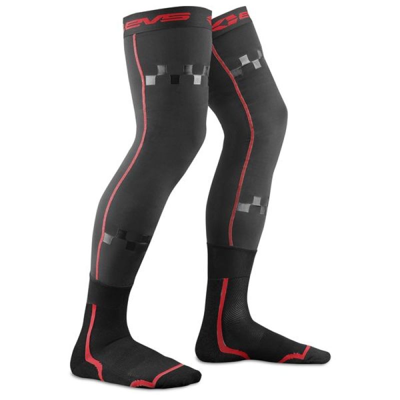 EVS Fusion Sock Combo black and red, small/medium size, sporty footwear with cushioned support and vibrant color design.