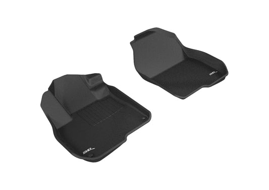Black rubber 3D MAXpider Kagu front floor mat for 2017-2020 Honda CR-V, designed to fit the first row.