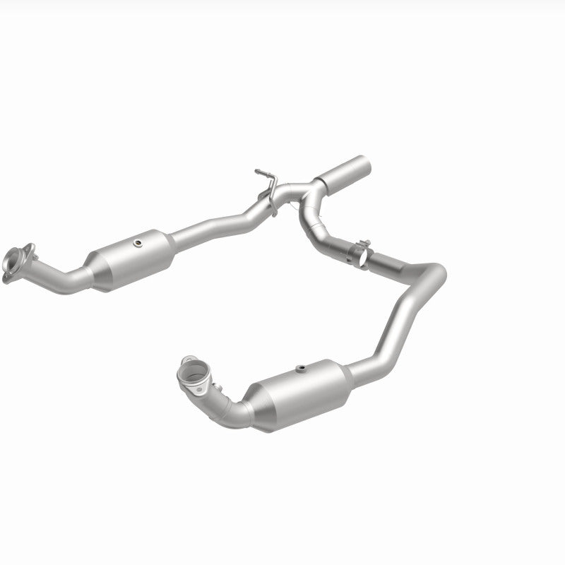 MagnaFlow 17-18 Ford E-350 6.8L Direct Fit Converter