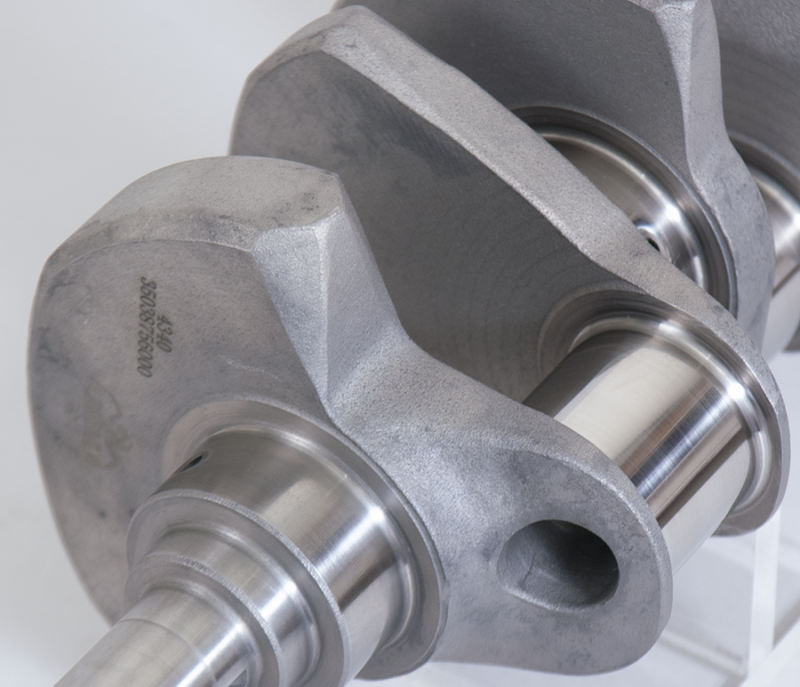 Eagle 67-86 Chevrolet Small Block V8 5.7L 350 forged steel crankshaft with 3.875-inch stroke and 2-piece seal for engine performance