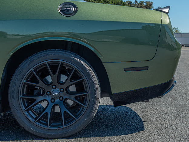 2015-UP DODGE CHALLENGER | SRT TRACK PACKAGE GLOSS BLACK REAR DIFFUSER