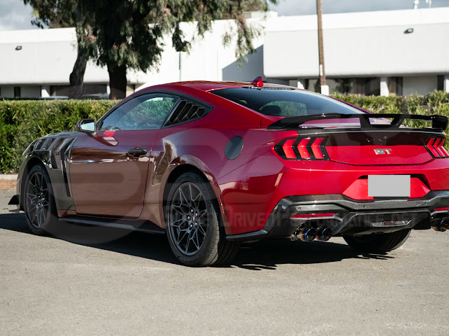 2024-UP FORD MUSTANG | DARKHORSE STYLE GLOSSY BLACK REAR TRUNK LID GURNEY FLAP WICKERBILL WING SPOILER