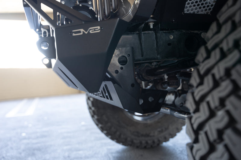 DV8 Offroad Jeep Wrangler JL/JT front bumper sway-bar disconnect motor skid plate, durable metal protection for off-road adventures