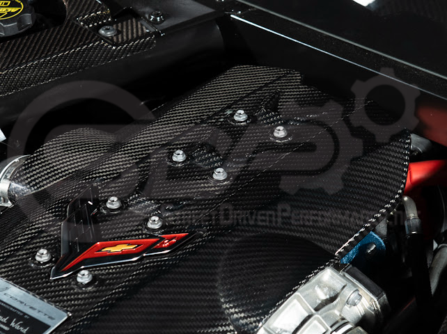 2025-Up Chevy Corvette C8 ZR1 | Dry Carbon Fiber Rear Engine Cover One-Piece