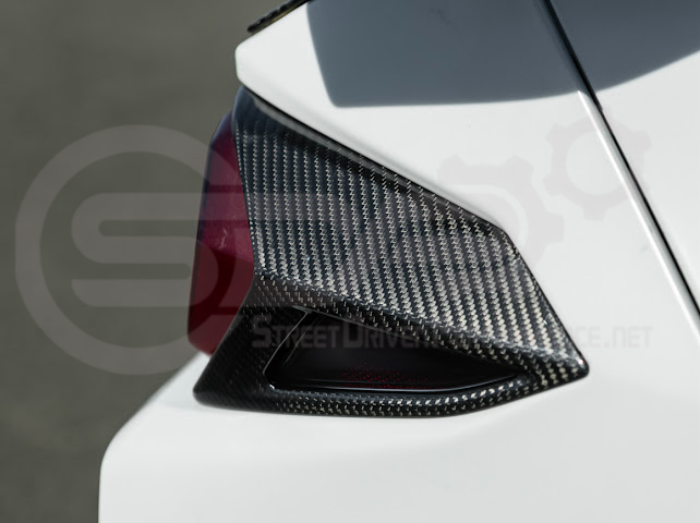 2020-Up Chevrolet Corvette C8 | Dry Carbon Fiber Rear Tail Light Side Trim Bezel Cover Pair