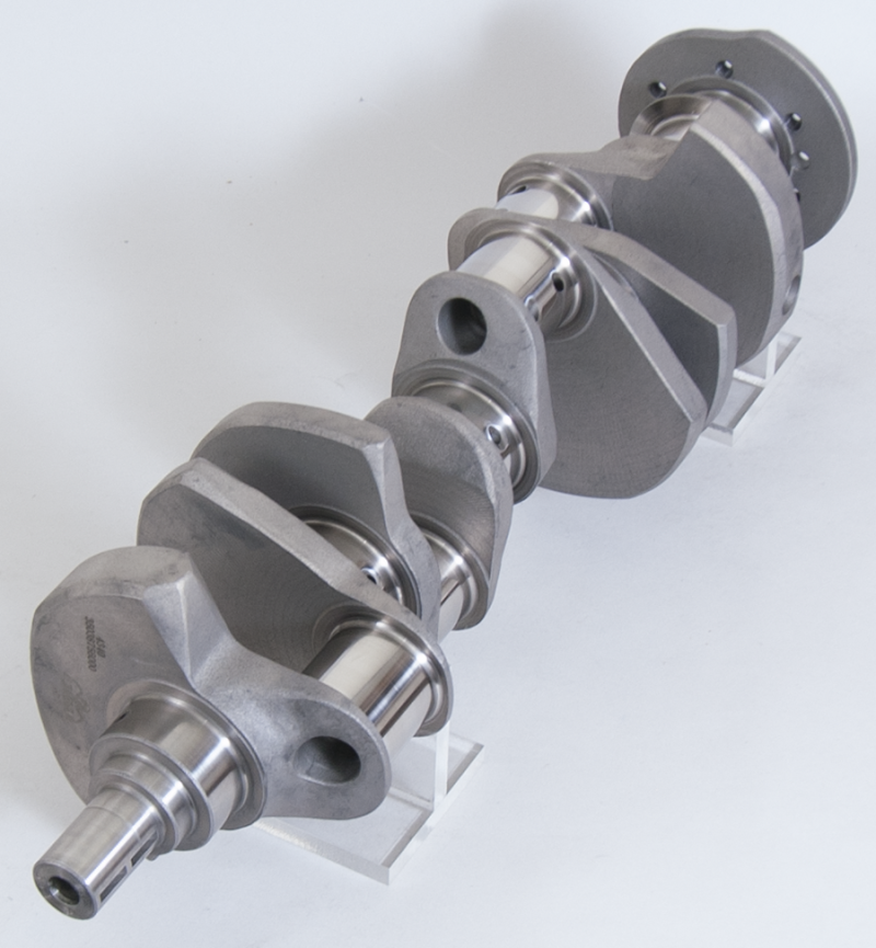 Eagle 67-86 Chevrolet Small Block V8 5.7L 350 forged steel crankshaft with 3.875-inch stroke and 2-piece seal, automotive engine part.
