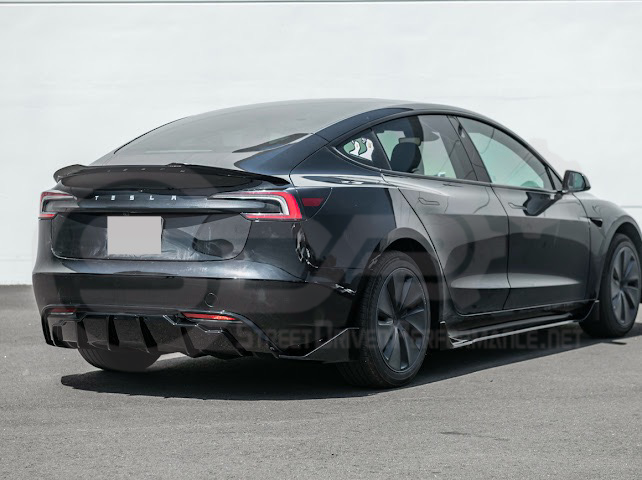 2024-UP TESLA MODEL 3 TRACK STYLE REAR BUMPER DIFFUSER