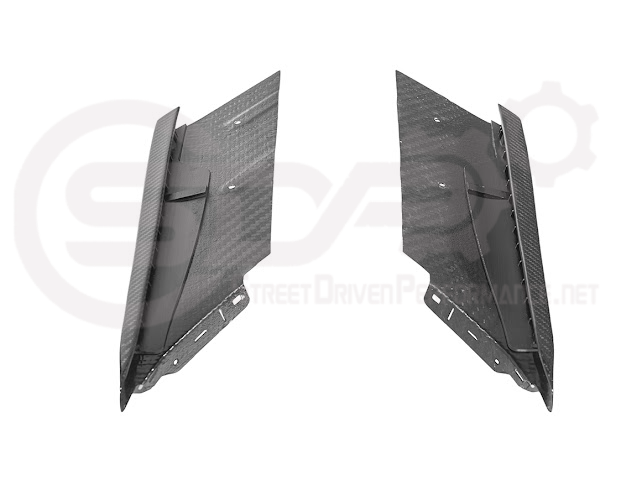 Carbon fiber side fender vent trim for 2023+ Corvette C8 E-Ray and Z06, Street Driven Performance replacement air scoop door.