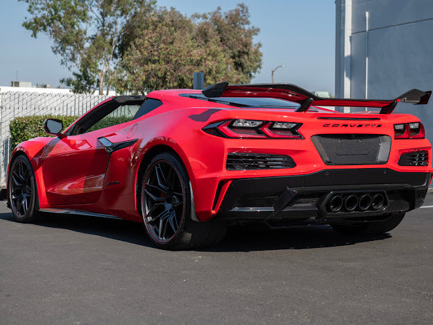 2020-UP CORVETTE C8 Z06 & E-RAY | CARBON FIBER LICENSE PLATE BACKING