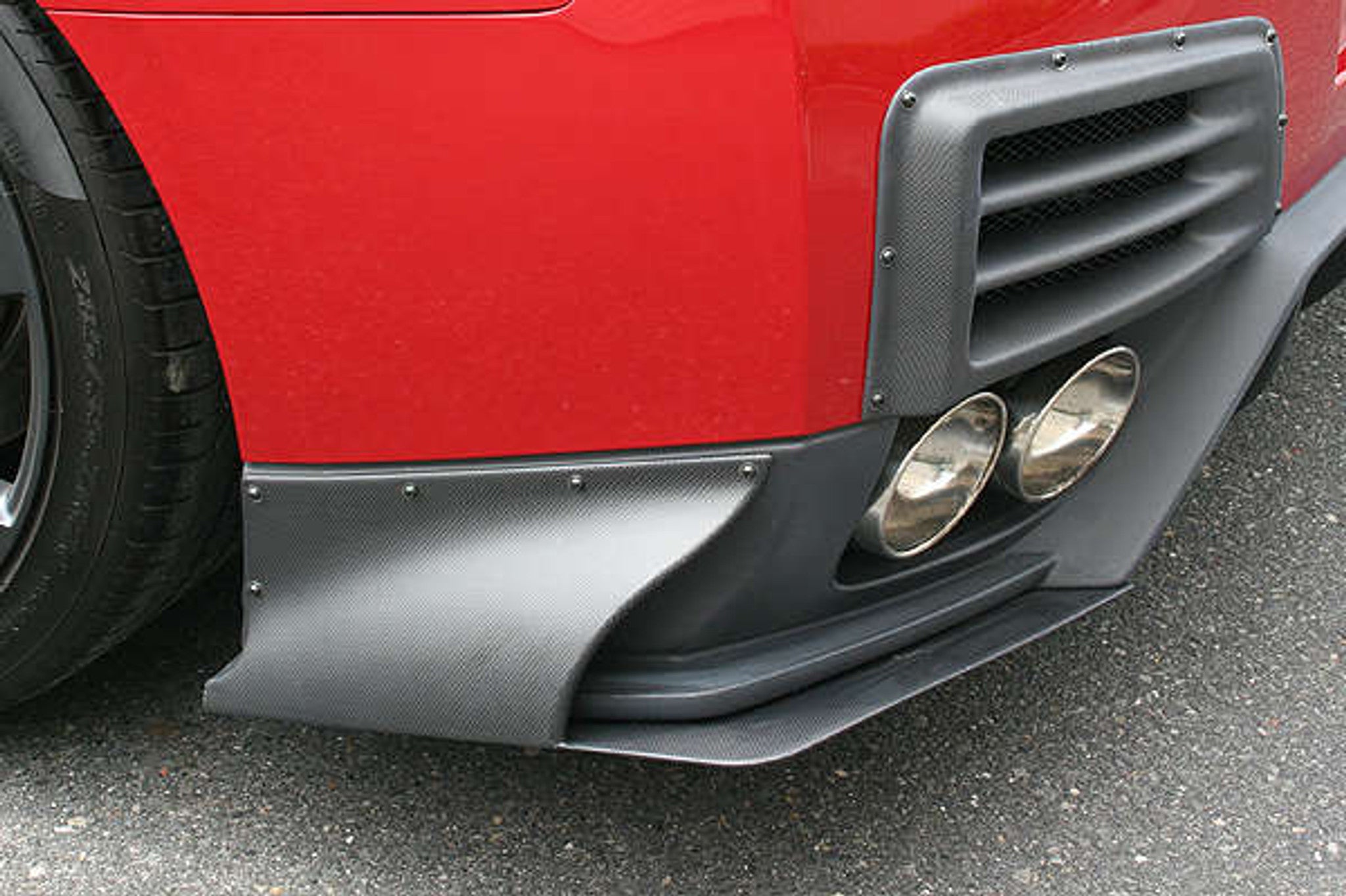 Charge Speed 2007-2016 Nissan GTR Rear Under Side Cowl Gloss Carbon for Charge Speed Rear Diffuser
