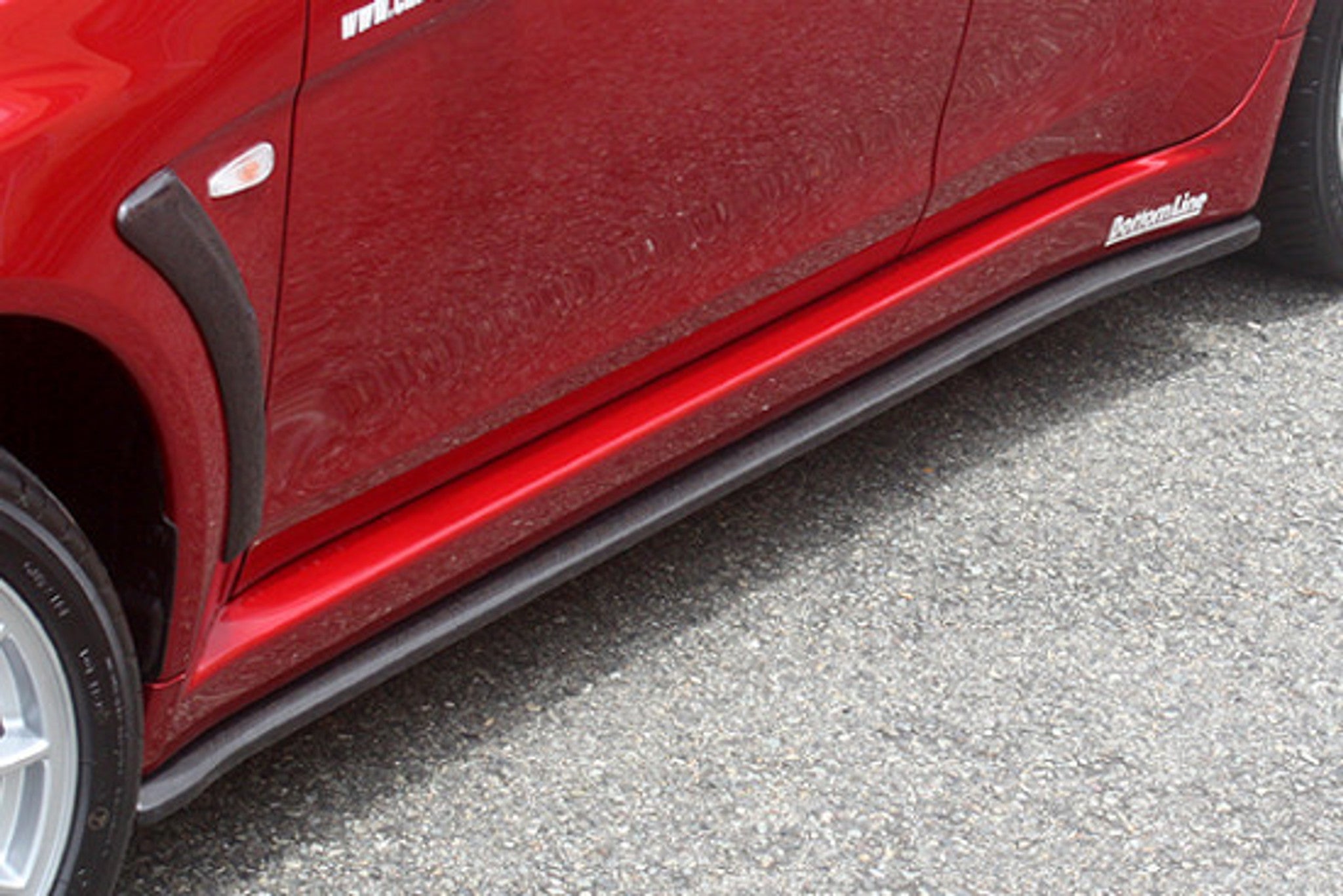 Charge Speed 2008-2010 Mitsubishi Lancer Evo X Bottom Line Type-1 Side Skirts Carbon