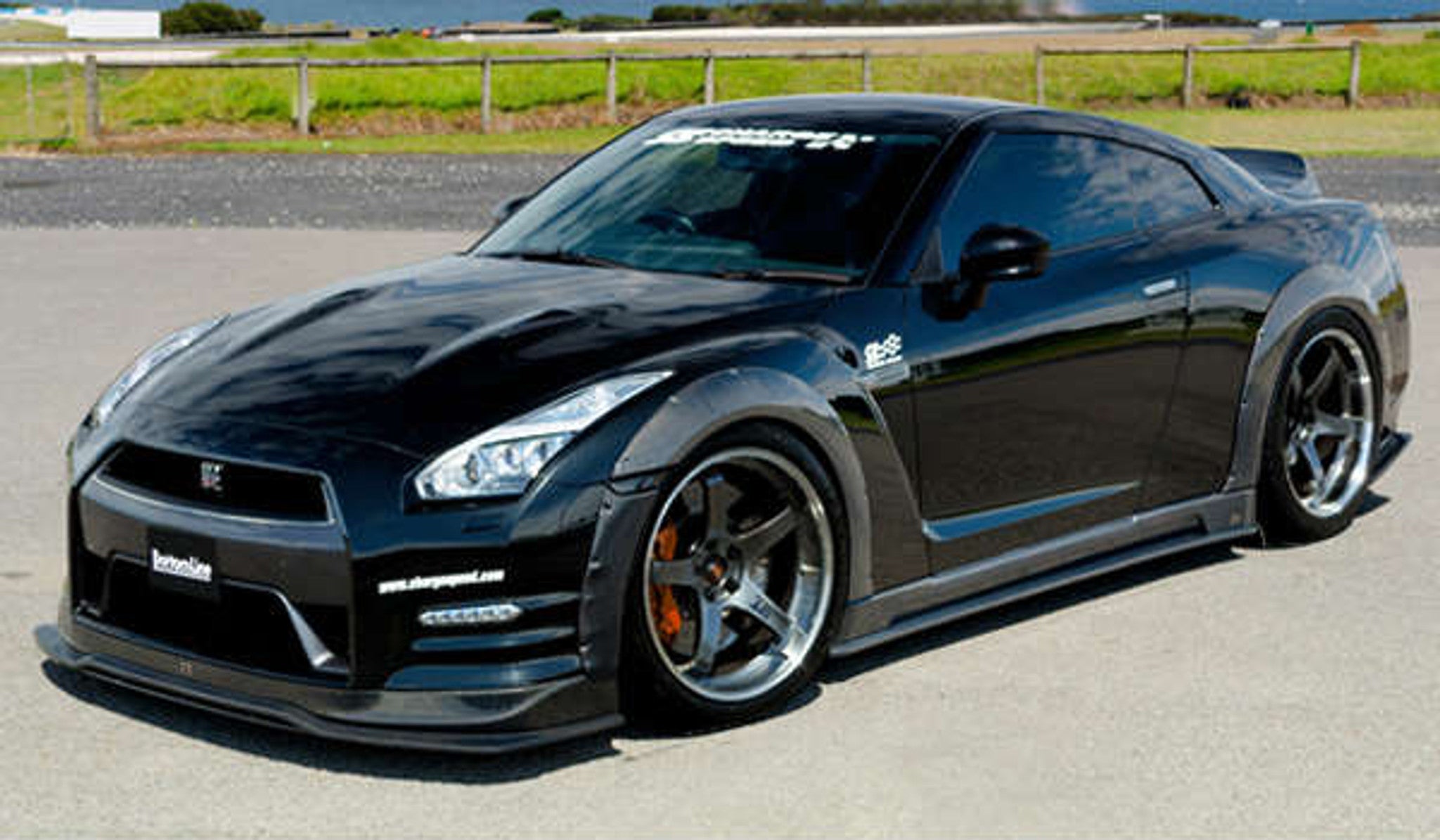 Charge Speed 2012-2016 Nissan GTR R35 Chuki Carbon 15mm Front Over Fenders