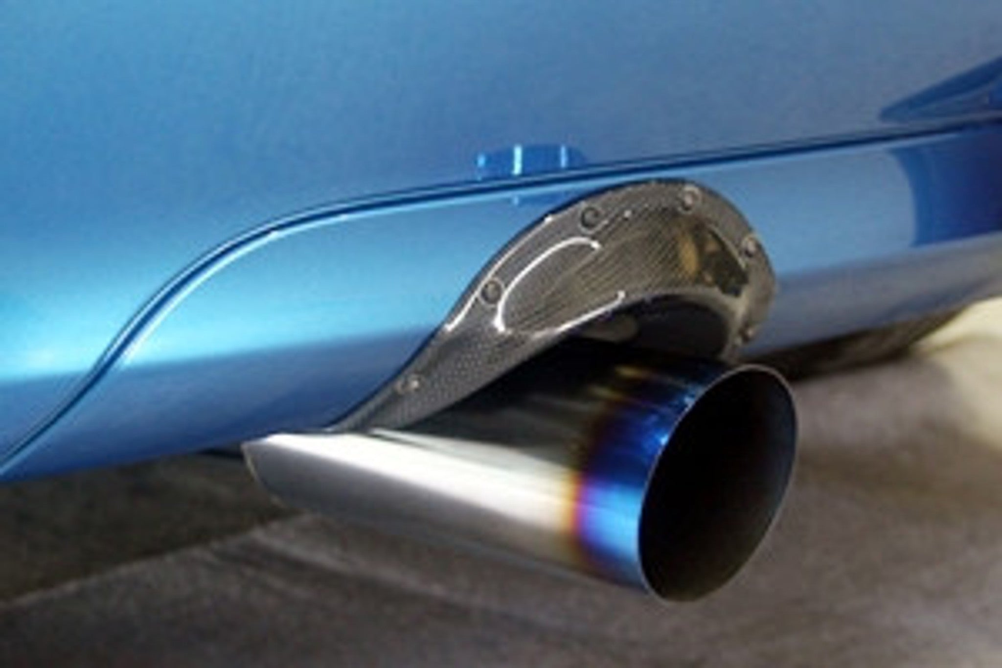 Charge Speed 2003-2007 Infiniti G-35 Coupe Carbon Heat Shields For Exhaust Tip on OEM Rear Bumper