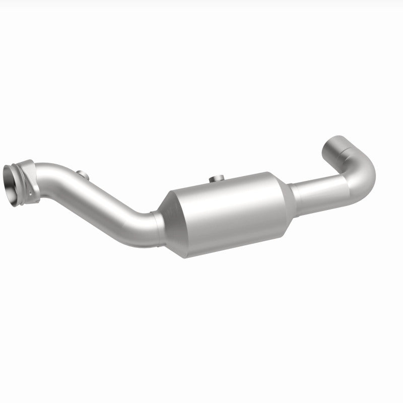 MagnaFlow catalytic converter for Ford Expedition 2018-2021 3.5L, left underbody direct fit replacement.