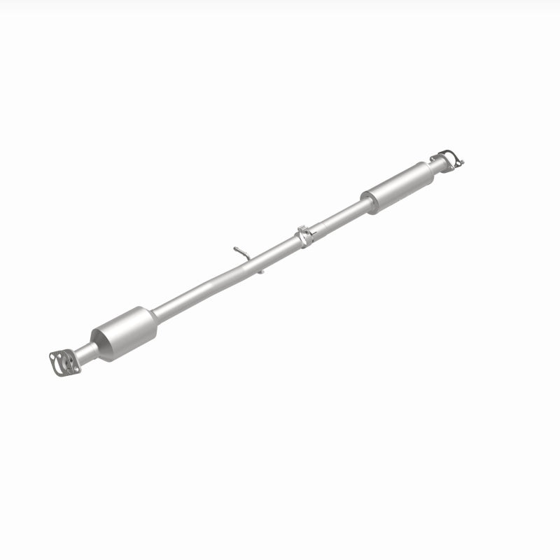 MagnaFlow catalytic converter for Kia Sportage 2014-2015 2.4L, direct fit automotive exhaust component.