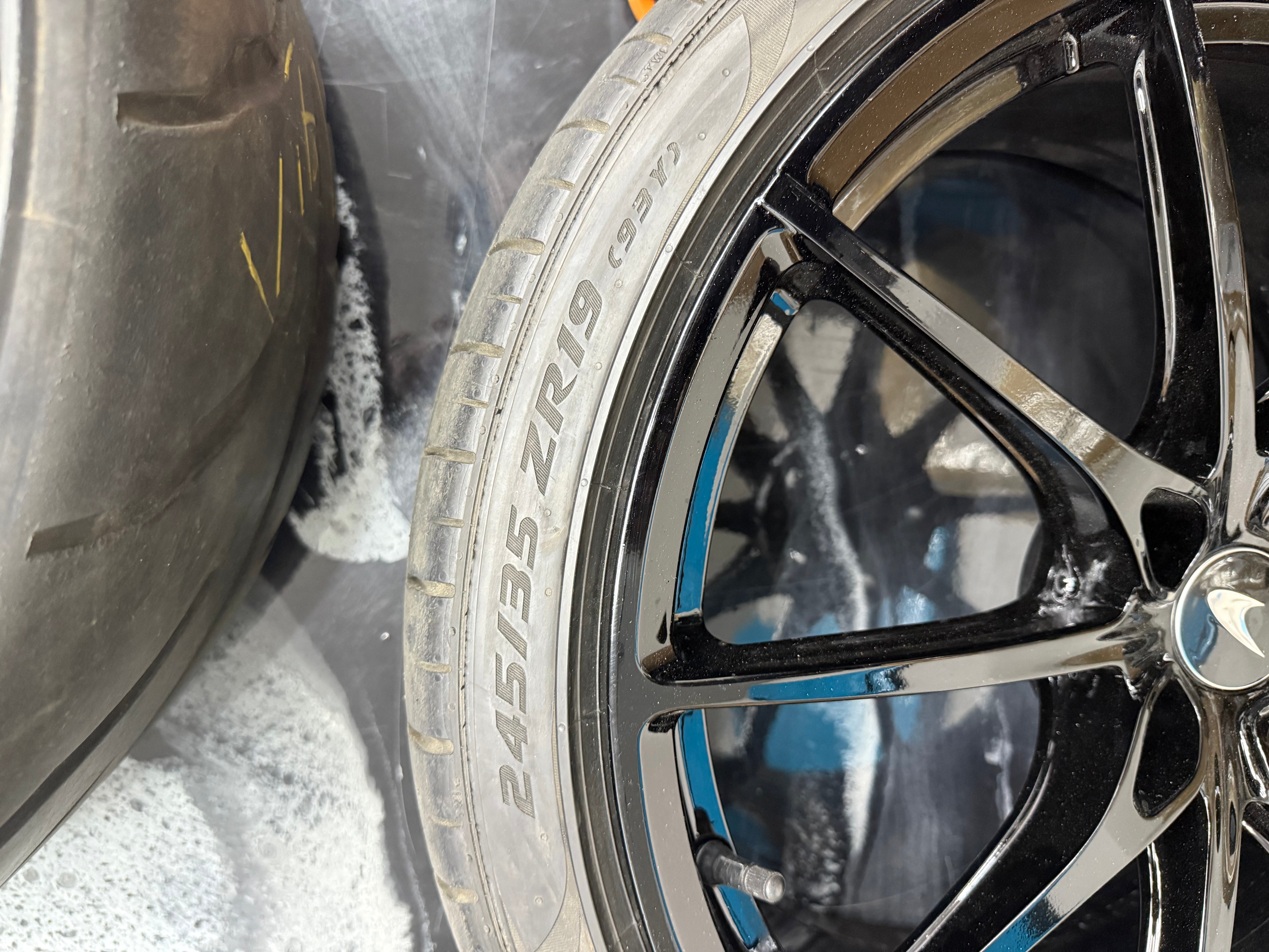 Mclaren 765LT OEM Wheels
