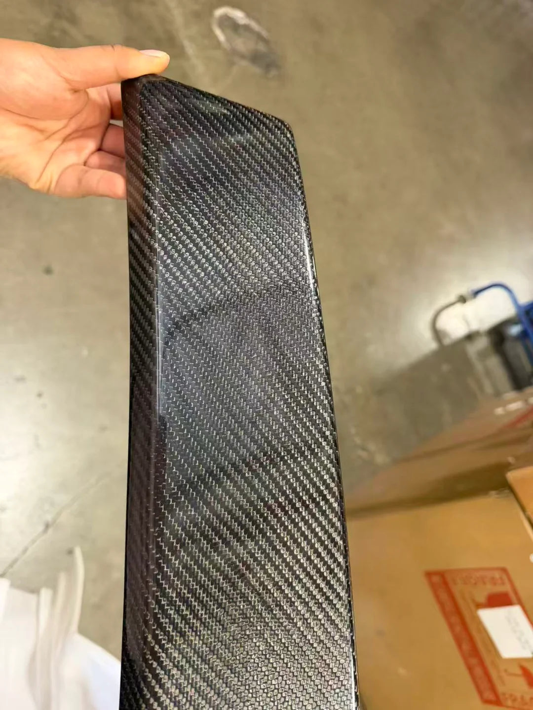 *IMPERFECTION / DISCOUNTED* 2009-2015 Cadillac CTS-V V2 | Sedan SDP Carbon Fiber Spoiler Wing WITH Carbon Fiber Wickerbill Spoiler