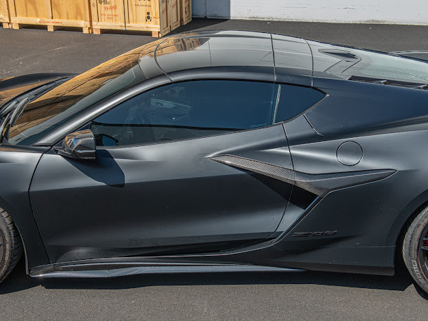 2023+ CORVETTE C8 E-RAY / Z06 | CARBON FIBER SIDE FENDER VENT DOOR TRIM REPLACEMENT PAIR
