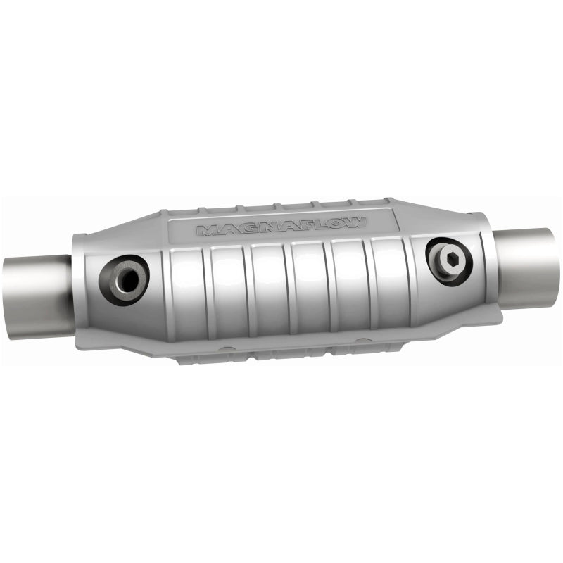 MagnaFlow Universal Catalytic Converter 2.00 inch with Dual O2 Rear CA