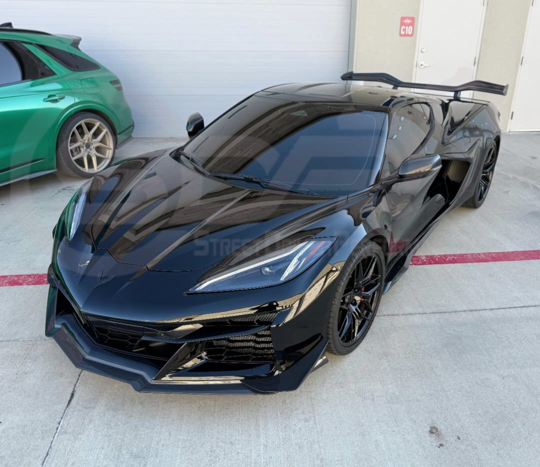 2023+ CHEVROLET CORVETTE C8 Z06 & E-RAY | Z07 PERFORMANCE PACKAGE CARBON FIBER LIP SPLITTER GROUND EFFECTS WITH CANARDS