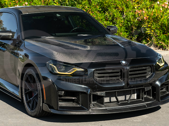 2023-Up BMW G87 M2 | V Style CARBON FIBER Front Vented Heat Extraction Hood