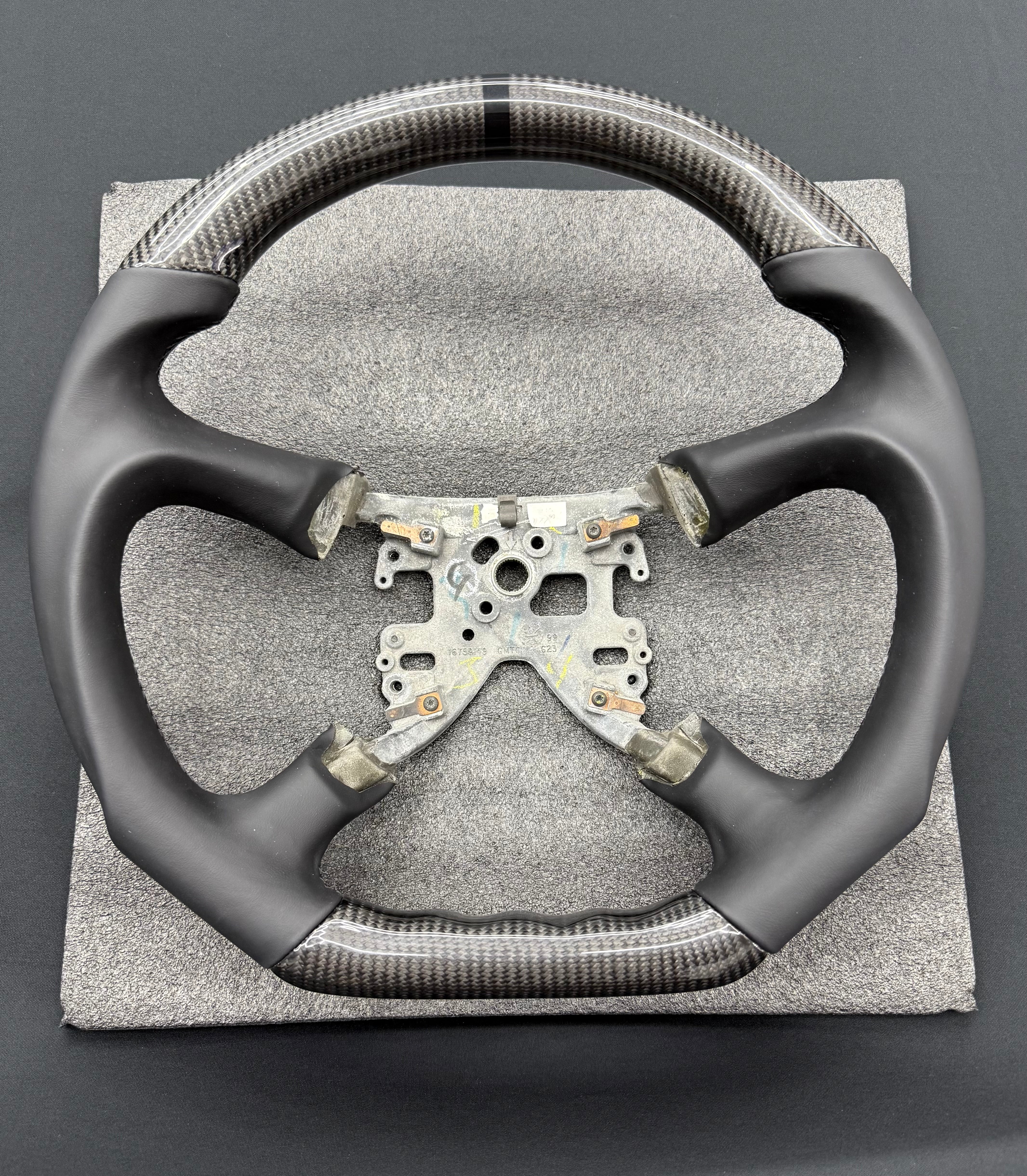 RCSB, NBS Truck, GMC Sierra /Yukon, Chevrolet Silverado, Cadillac Escalade - Carbon Fiber or Leather Steering Wheel with Perforated or Smooth Leather Hand Grips (IN STOCK READY TO SHIP)