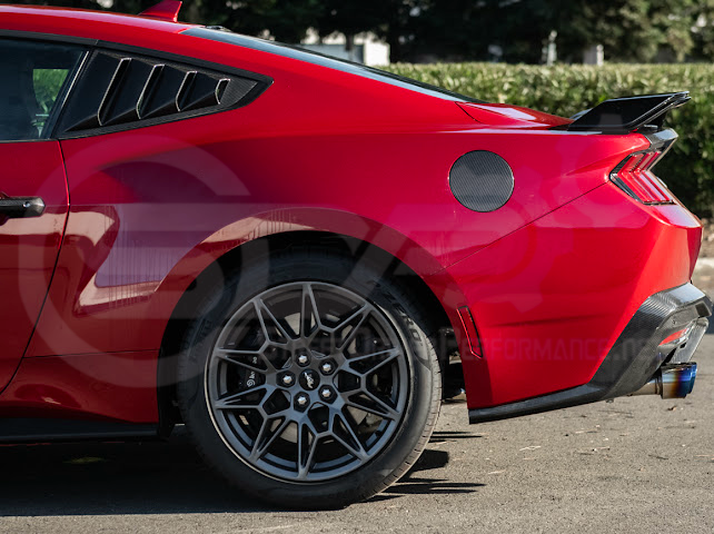 2024-UP FORD MUSTANG | DARKHORSE STYLE GLOSSY BLACK REAR TRUNK LID GURNEY FLAP WICKERBILL WING SPOILER