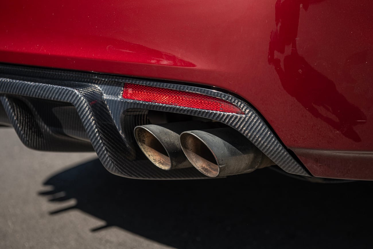 *IMPERFECTION / DISCOUNTED* 2008-2009 PONTIAC G8 CARBON FIBER GXP STYLE REAR DIFFUSER