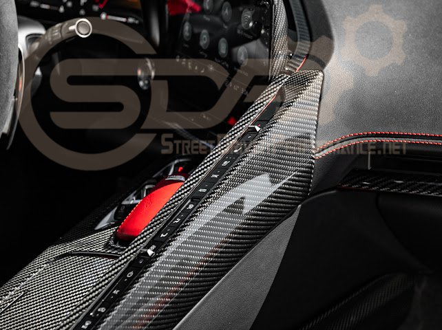 2020-Up Corvette C8 | CARBON FIBER Center Console Armrest Right Trim Panel Cover