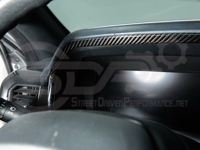 2021-UP FORD F-150 | FACTORY STYLE CARBON FIBER REAR AIR VENT & POWER OUTLET FACEPLATE COVER